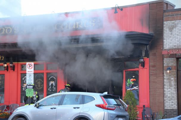 PHOTO: Ireland’s Four Courts Pub in Courthouse, Arlington, VA., caught fire after a car crashed into it on Aug. 12, 2022. (Xavier Halloun/@xthefirephoto/Twitter)