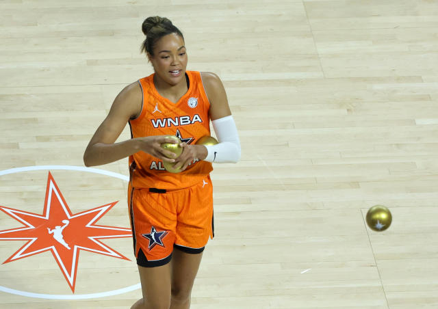 Liberty's sisterhood rooting for team's first-ever WNBA title - Newsday