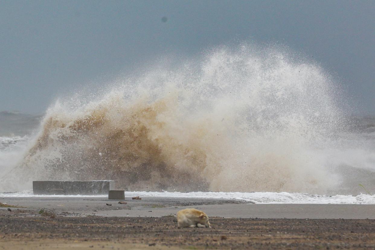 High tide in Mandvi, in the Kutch district of the western state of Gujarat (EPA)