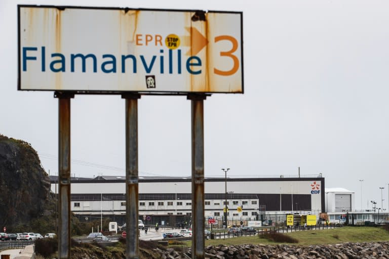 A l'entrée du site nucléaire de Flavanville, dans la Manche, le 31 mars 2022 (Sameer Al-DOUMY)