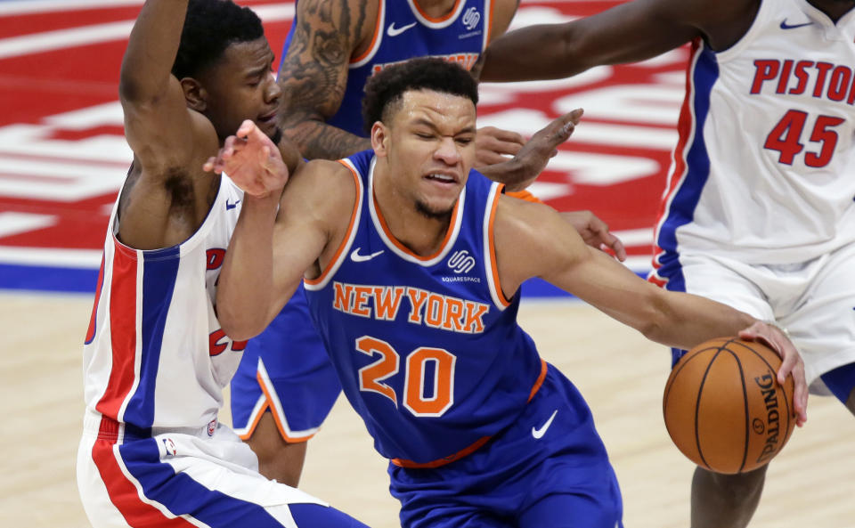 New York Knicks forward Kevin Knox II (20) and his teammates aren't expected to be very good this season. (AP Photo/Duane Burleson)