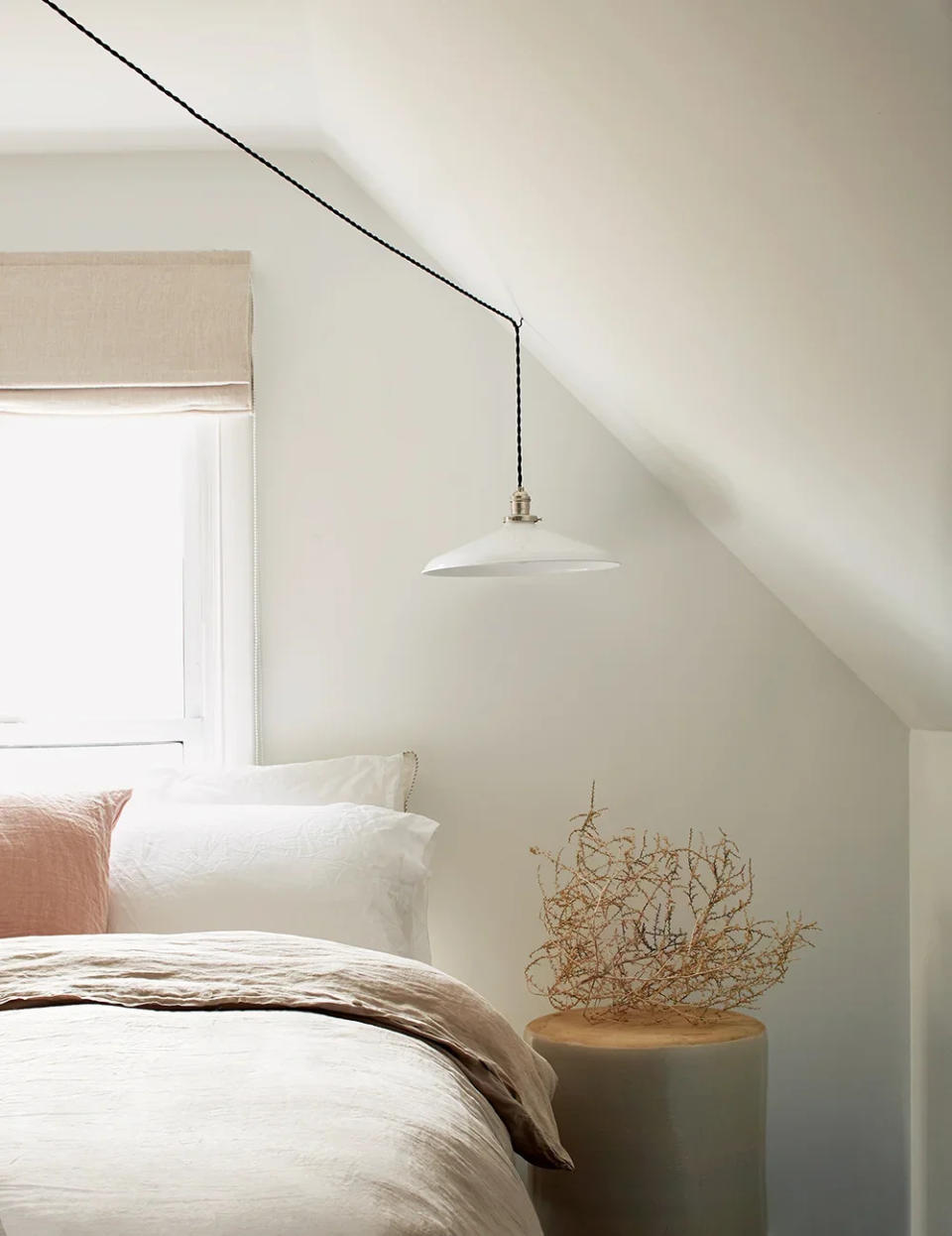 white farmhouse bedroom