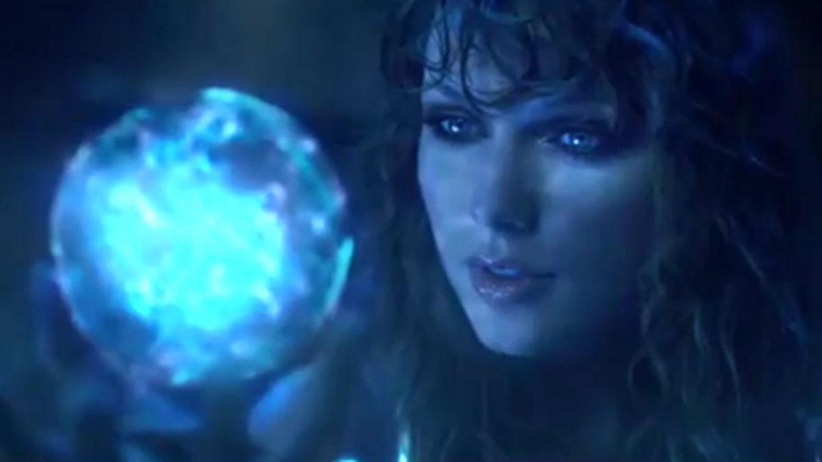 Taylor Swift Appears Nude In Light Up Bodysuit As She Teases Futuristic 