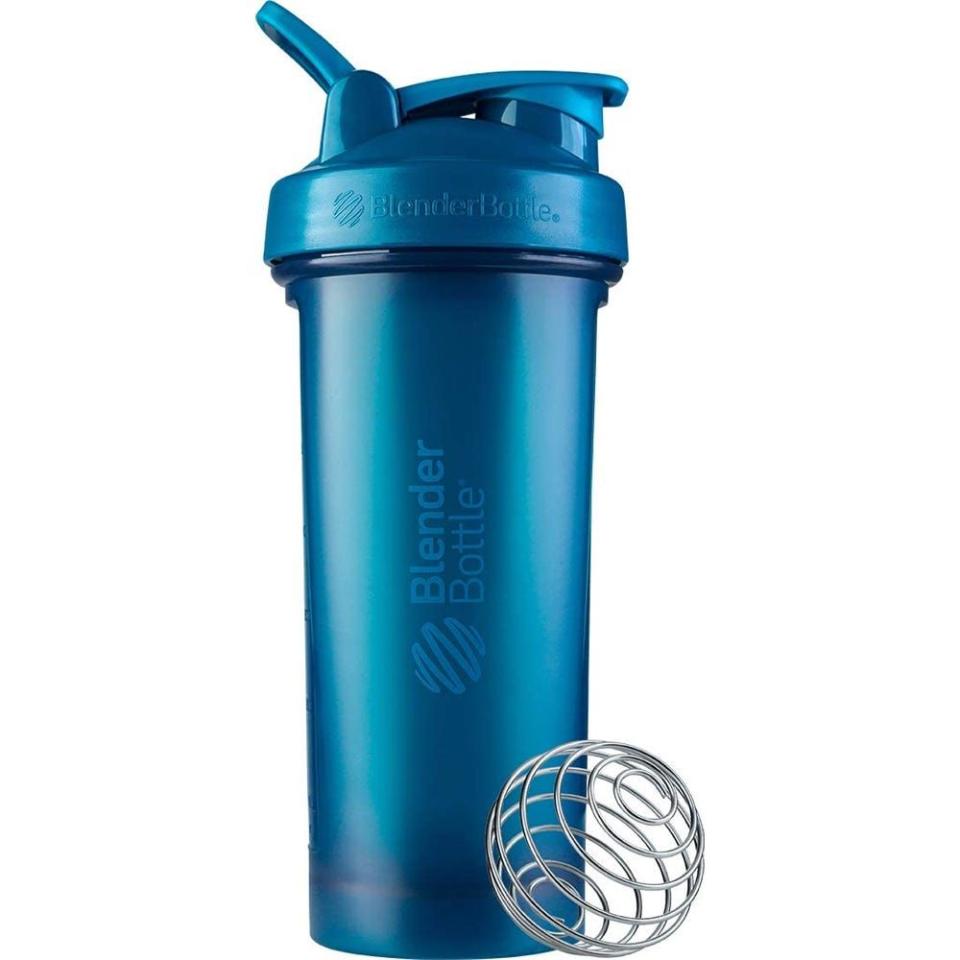 44) Classic V2 Shaker Bottle