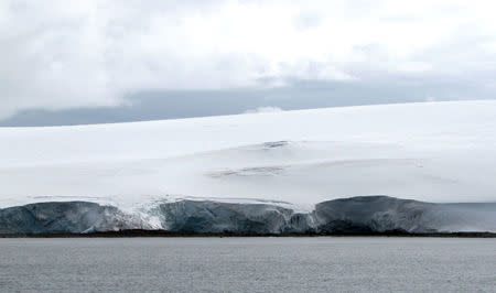 Cracks are seen on the Fourcade glacier near Argentina's Carlini Base in Antarctica, January 12, 2017. Picture taken January 12, 2017 REUTERS/Nicolas Misculin