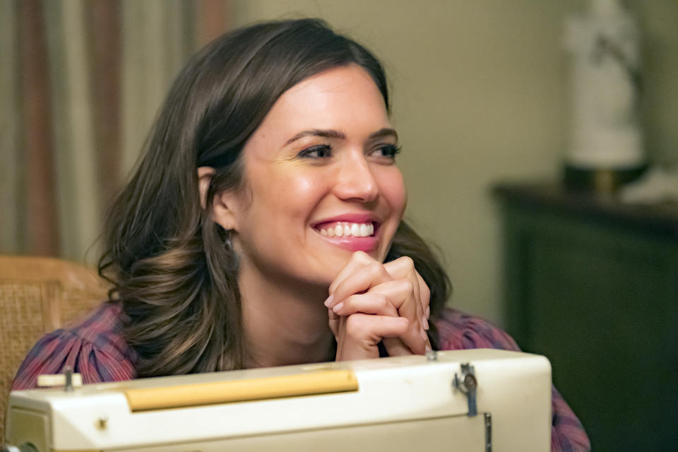 <p>Mandy Moore as Rebecca in NBC’s <i>This Is Us</i>.<br>(Photo: Ron Batzdorff/NBC) </p>