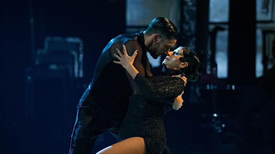 Ranvir Singh and Giovanni Pernice set tongues wagging with their steamy tango. (BBC)