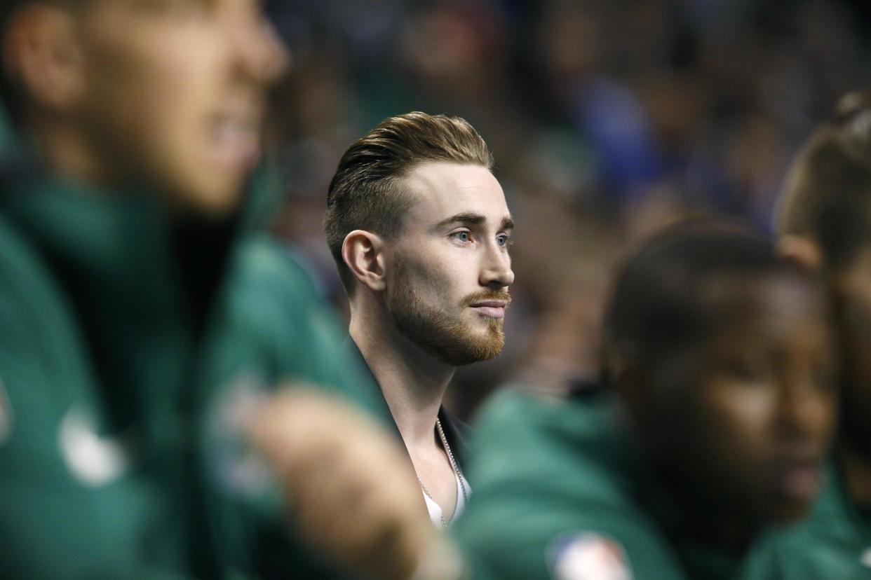 Gordon Hayward appeared briefly behind the Celtics bench to watch his team take on the Warriors last month. (AP)
