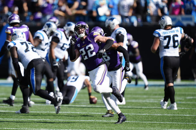 Can't-Miss Play: Big-man TD! Minnesota Vikings linebacker D.J. Wonnum  scores 51-yard TD after safety Harrison Smith's strip of Bryce Young