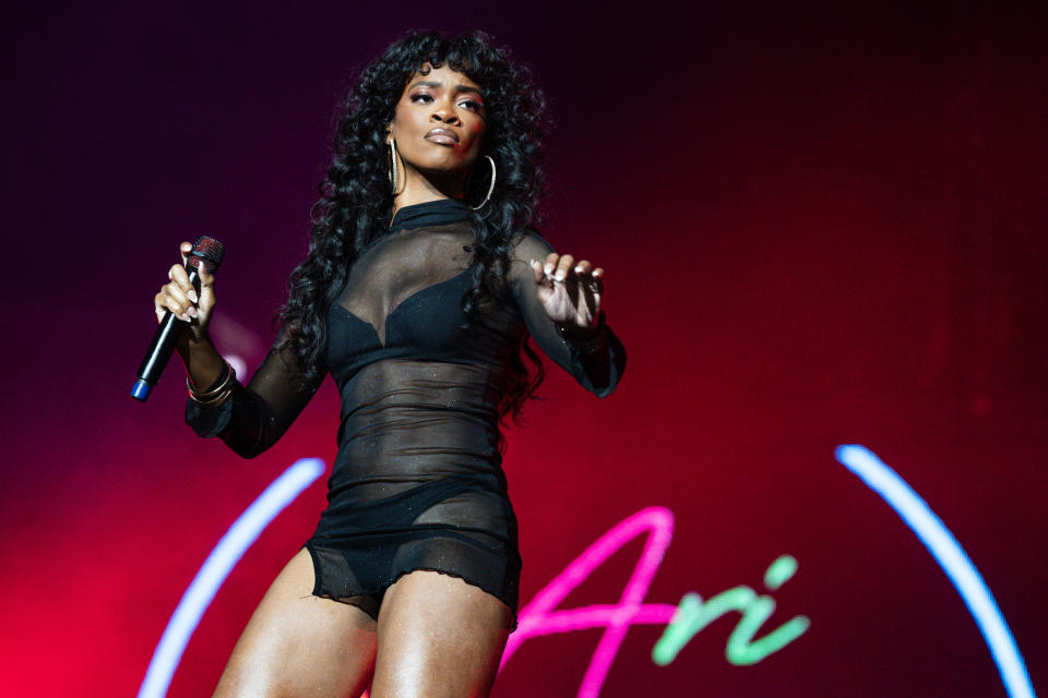 NEW ORLEANS, LOUISIANA – DECEMBER 12: Ari Lennox performs during the Rod Wave Nostalgia Tour at Smoothie King Center on December 12, 2023 in New Orleans, Louisiana. (Photo by Erika Goldring/Getty Images)