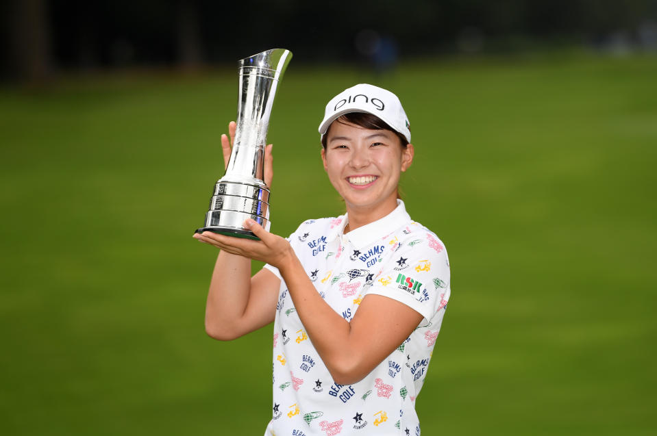 Japan’s Hinako Shibuno had never played outside of her home country before this week. Thanks to a clutch birdie on her final hole, the 20-year-old is now a major champion.