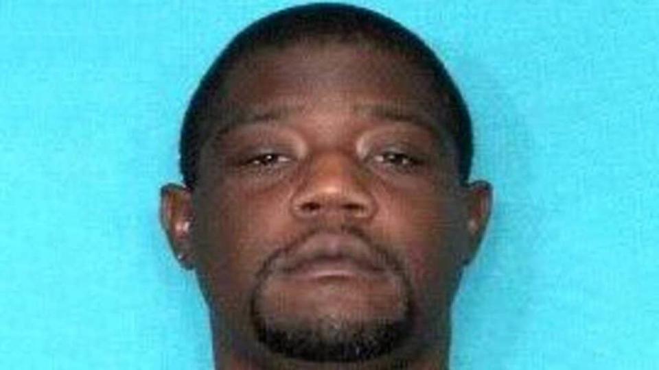 Eric Derell Smith Image: EAST BATON ROUGE PARISH SHERIFF’S OFFICE