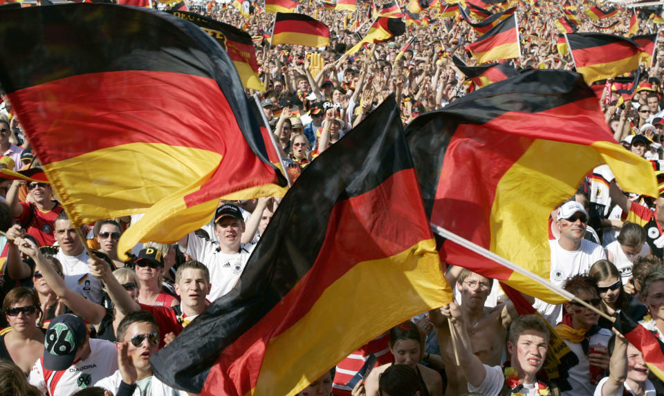 Unverhofftes Stimmungshoch: Fanfest bei der Fußball-WM 2006. (Bild: Rainer Jensen)