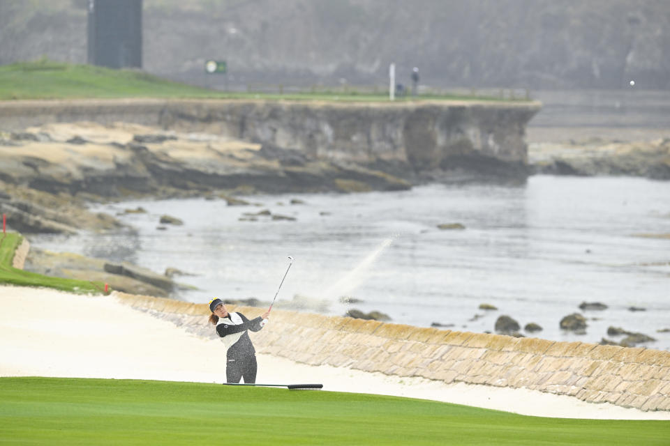 Haeji Kang hits from the fairway bunker on the 18th hole during a practice round of the 2023 U.S. Women’s Open at Pebble Beach Golf Links. (Photo: Kathryn Riley/USGA)