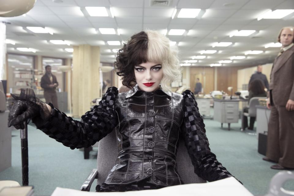 Emma Stone in Cruella (2021)