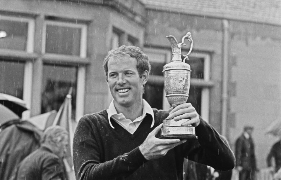 American golfer Tom Weiskopf wins the 1973 Open Championship at Troon in Scotland, UK, 14th July 1973. - Credit: Evening Standard/Hulton Archive/Getty Images
