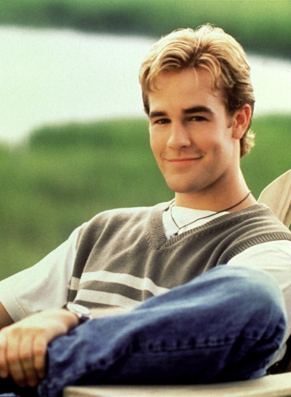 promo shot for the show with Van Der Beek