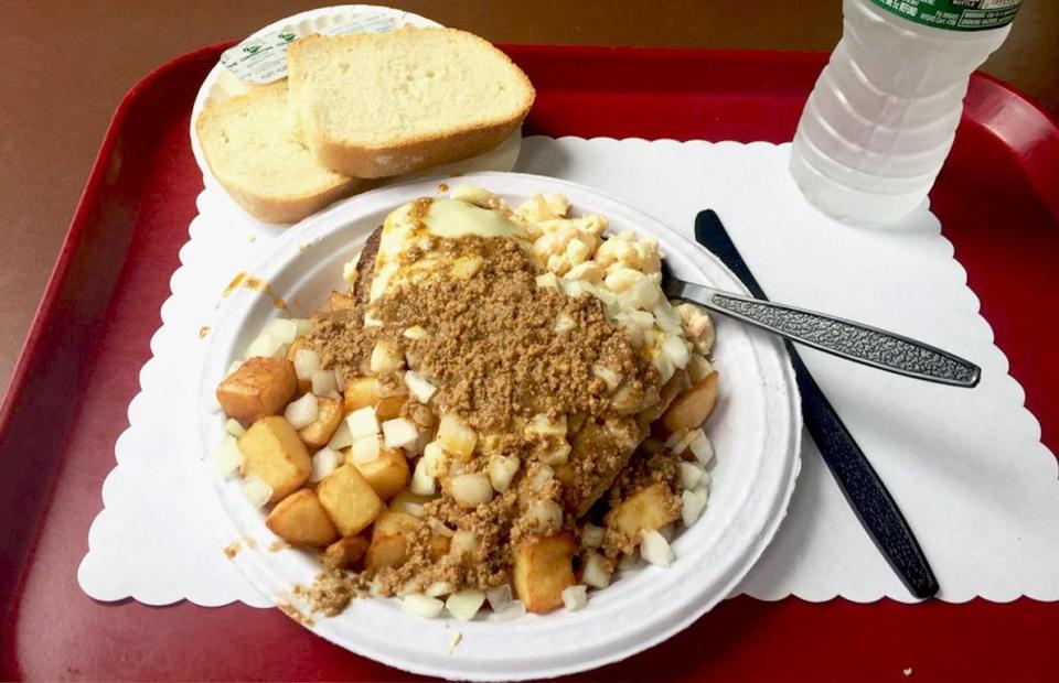 Garbage Plate, Nick Tahou’s Hots (Rochester, New York)