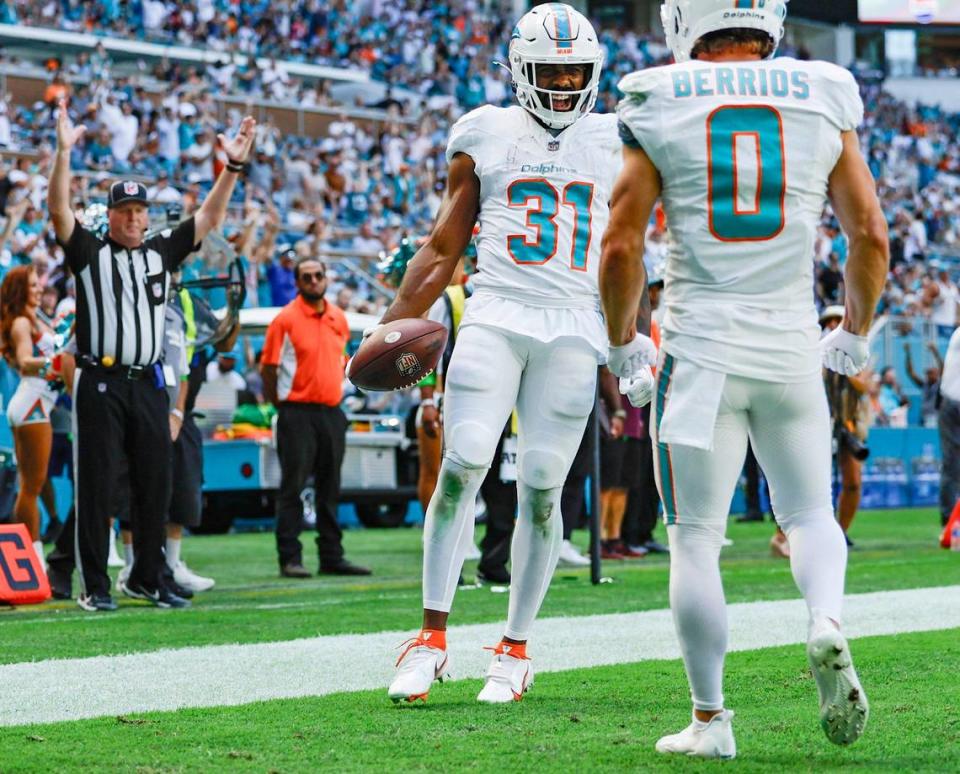 Miami Dolphins running back Raheem Mostert (31) scores in the second quarter against the Carolina Panthers at Hard Rock Stadium in Miami Gardens on Sunday, October 15, 2023.