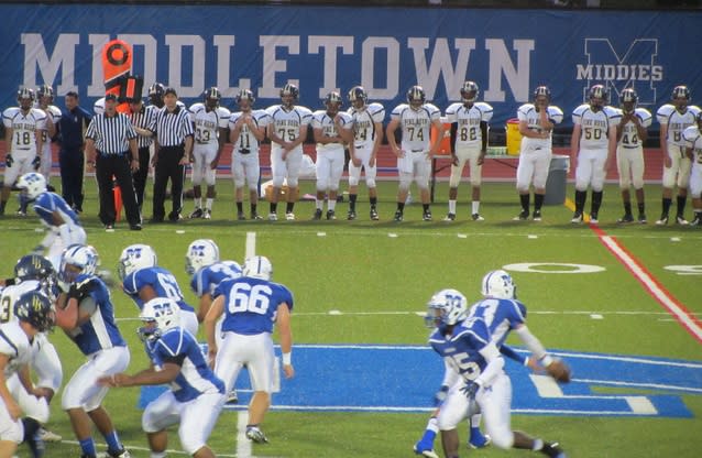 The Middletown football team is among the first to test the i1 mouthguard — Flickr