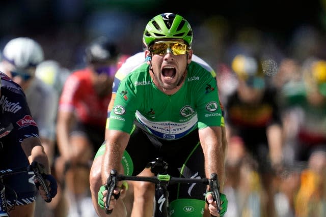 Mark Cavendish celebrates his record-equalling win in Carcassonne