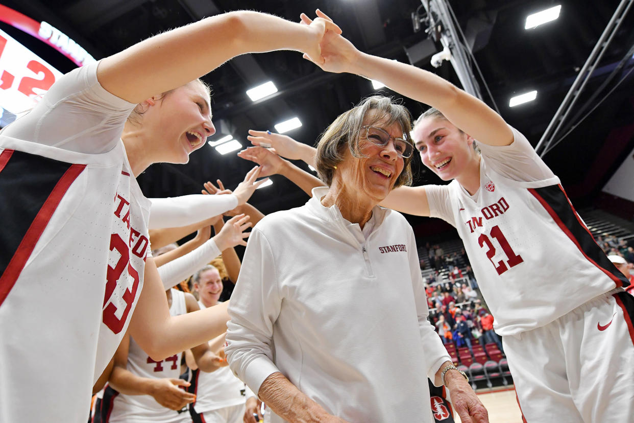 Feature NCAA Coach Tara VanDerveer Announces Retirement After 45 Seasons