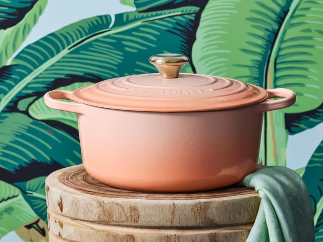 <p>Le Creuset</p>