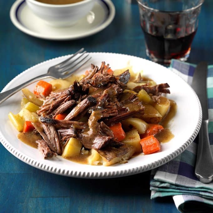 Root Vegetable Pot Roast  Exps Sdon17 203757 C06 30 4b 1