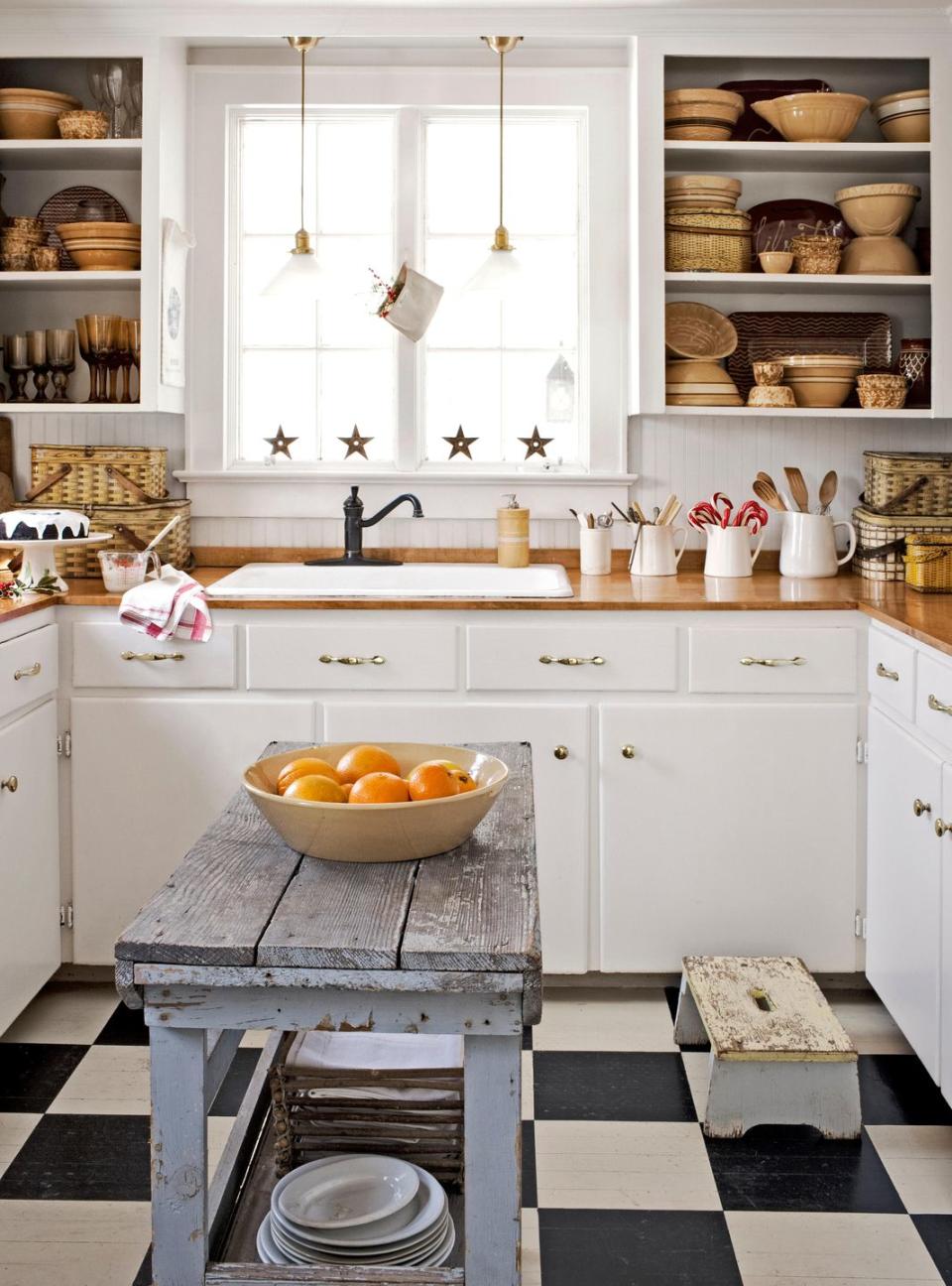 Charming Vintage Christmas Kitchen