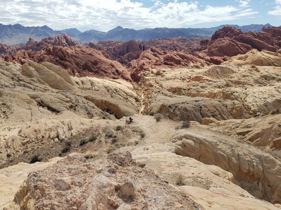 The other-worldly look of Valley of Fire State Park (Simon Veness and Susan Veness)
