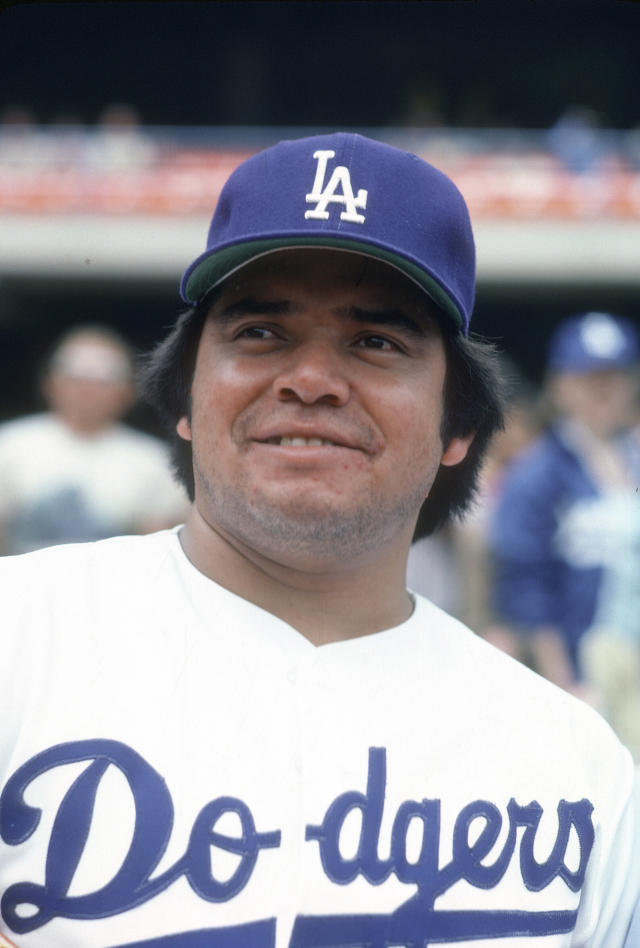 Former Los Angeles Dodger player Fernando Valenzuela and actor George  News Photo - Getty Images