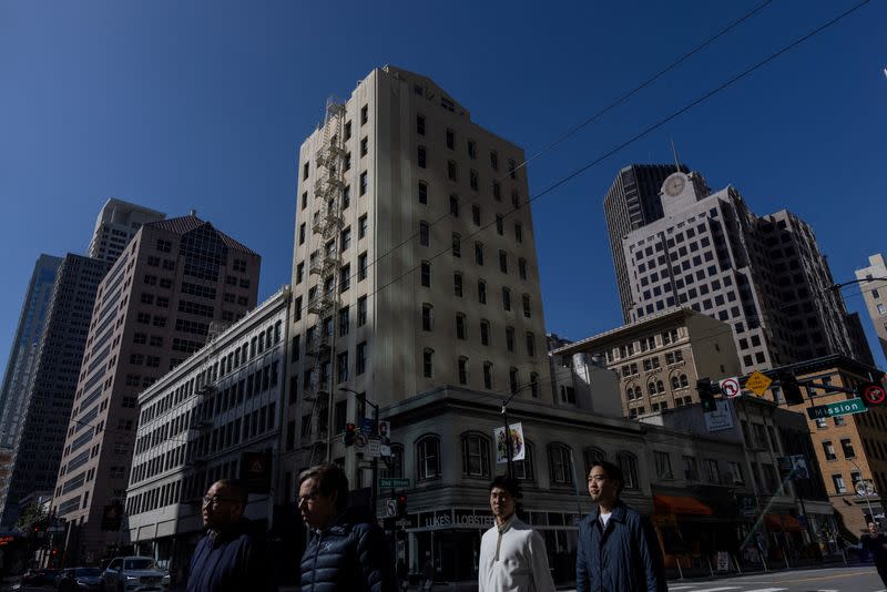 FILE PHOTO: San Francisco struggles to return to its downtown pre-pandemic state occupancy
