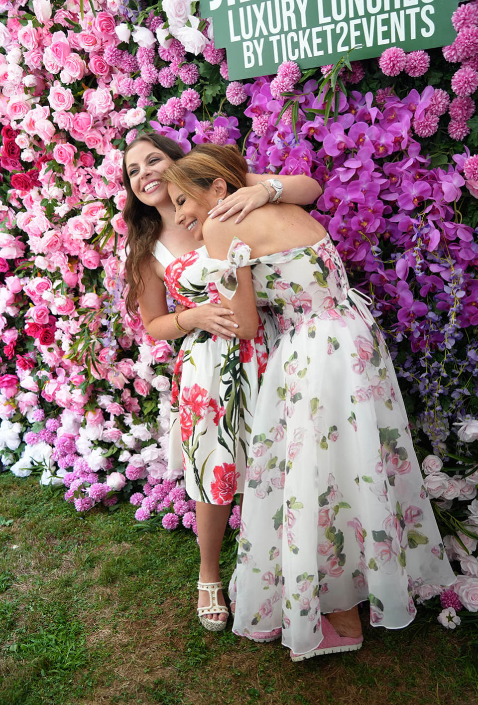 A photo of Ally Shapiro and Jill Zarin at the Jill Zarin's Luxury Luncheon.