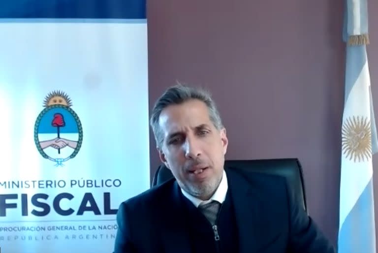 El fiscal Luciani, recusado por Cristina Kirchner, continuó relatando las evidencias que apuntan contra la vicepresidenta