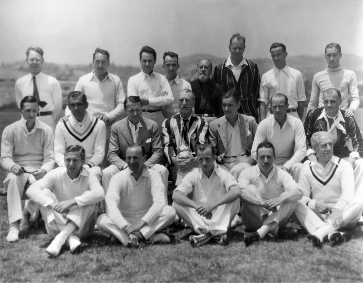 Hollywood Cricket Club, 1932. Back Row CS Greaves, C Harper, N Madison, JV Murphy, CH Abbott, G Farmer, E Cross, M Harpe. Middle Row JL Williams, Boris Karloff, Clive Brook, CA Smith, Ronald Colman, HB Warner, D Roberts. Front Row M Kinnell, RC Sheriff, ED Cummins, LE Francis, C King.  (Alamy Stock Photo)