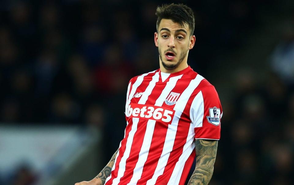 Stoke City's Joselu during the English Premier League soccer match between Leicester City and Stoke City at The King Power Stadium in Leicester, Britain, 23 January 2016