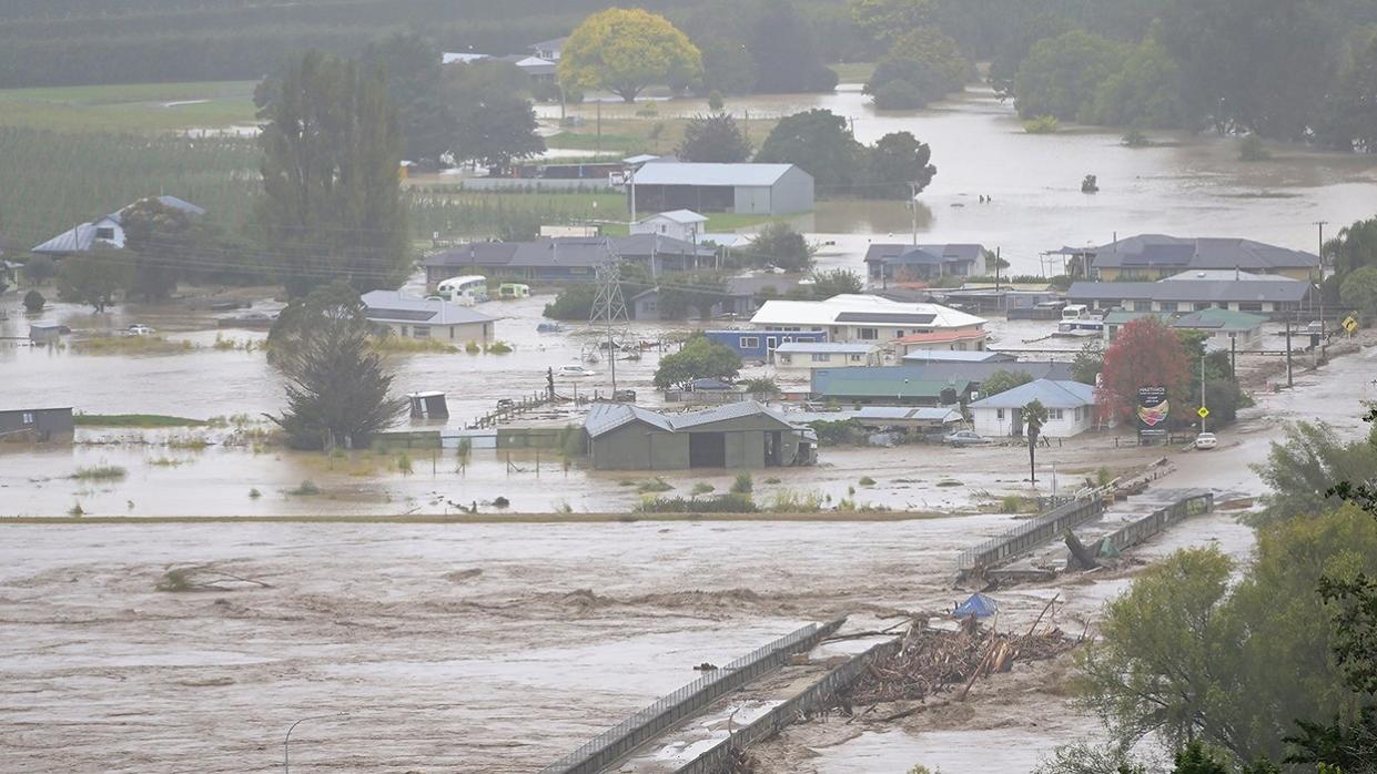 Bridge washes out in New Zealand