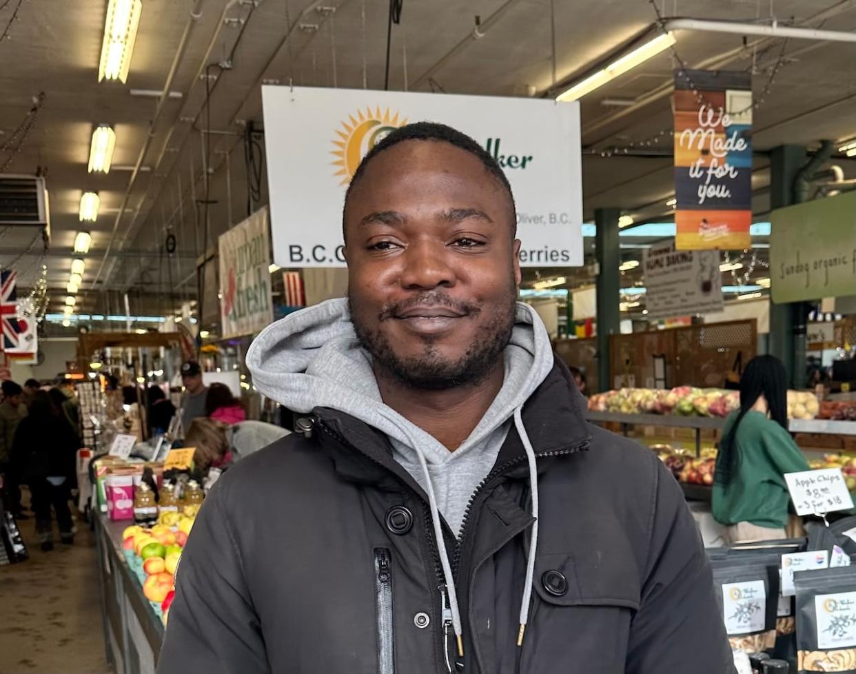 Damilare Odumosu's latest business solution uses artificial intelligence to save orchard growers endless hours by automating flower counts. (Damilare Odumosu - image credit)