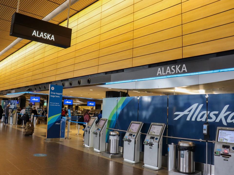 Flying on Alaska Airlines during pandemic