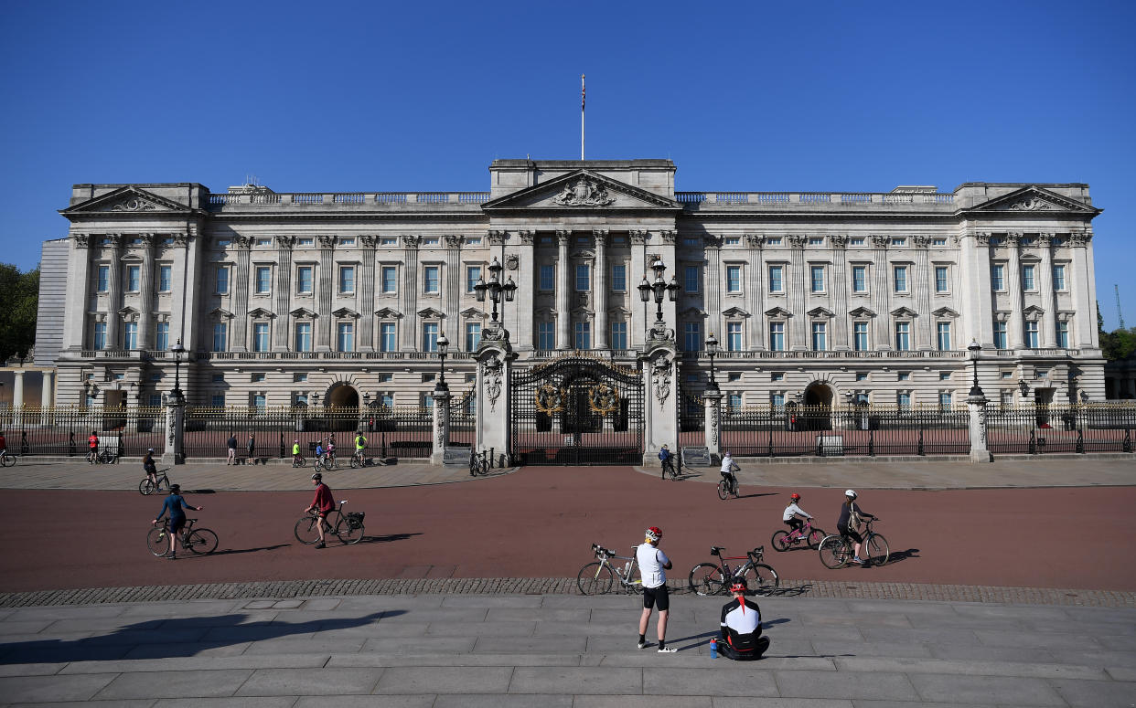 LONDON, ENGLAND  - APRIL 26:  A general view of Buckingham Palace on April 26, 2020 in London,England  . The British government has extended the lockdown restrictions first introduced on March 23 that are meant to slow the spread of COVID-19. (Photo by Alex Davidson/Getty Images)