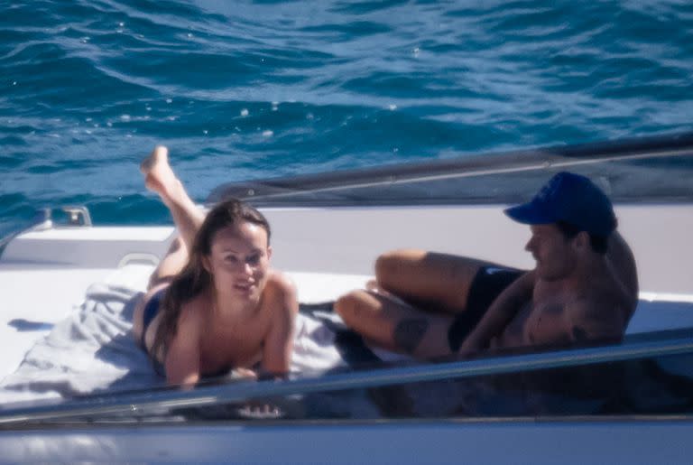 Olivia Wilde y Harry Styles disfrutando de un paseo en yate en Monte Argentario, al sur de la Toscana