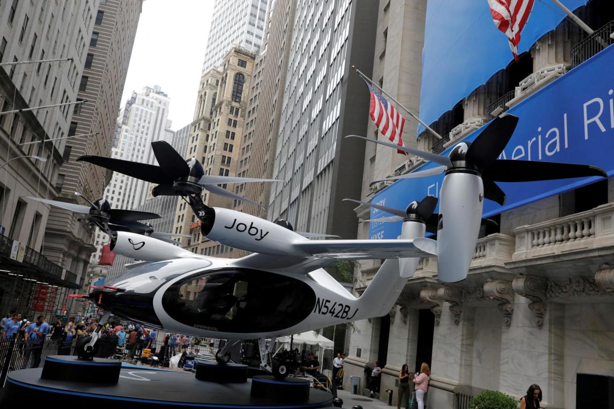 <span>Joby hopes to launch commercial flights in New York City and Los Angeles in 2025.</span><span>Photograph: Andrew Kelly/Reuters</span>