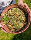 <p>Découvrir la recette de la <a href="https://www.elle.fr/Elle-a-Table/Recettes-de-cuisine/Salade-d-aubergines-grillees-aux-herbes-3934980" rel="nofollow noopener" target="_blank" data-ylk="slk:Salade d’aubergines grillées aux herbes;elm:context_link;itc:0;sec:content-canvas" class="link ">Salade d’aubergines grillées aux herbes</a></p><br>