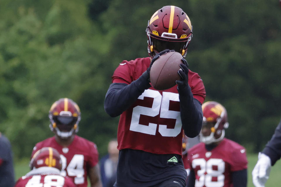 Washington Commanders defensive back Benjamin St-Juste (25). Mandatory Credit: Geoff Burke-USA TODAY Sports