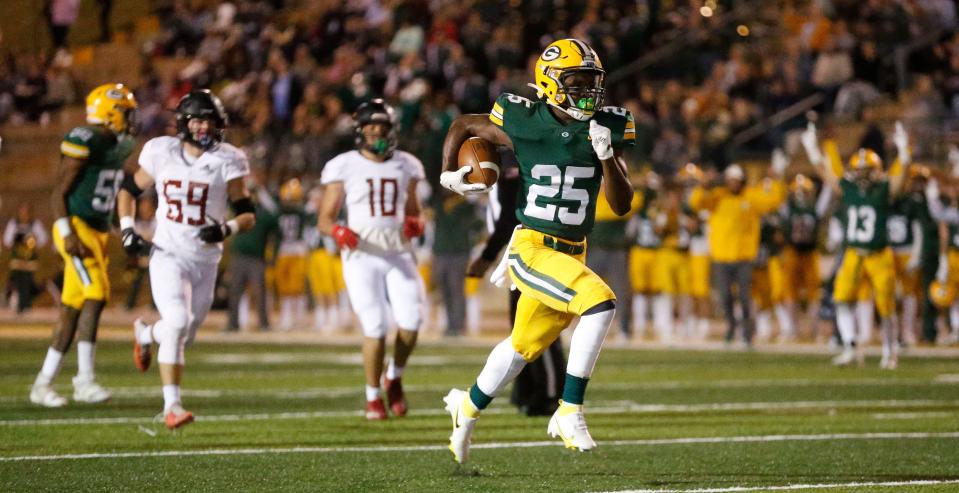 Gordo's Rayshawn Williams (25) races for the end zone for a touchdown against North Jackson Friday, Nov. 5, 2021, at Gordo High School in Gordo. [Staff Photo/Gary Cosby Jr.]