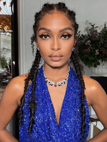 <p><a href="https://www.instagram.com/p/Ce37ttwLS6L/" data-component="link" data-source="inlineLink" data-type="externalLink" data-ordinal="1">@yarashahidi</a> / instagram</p>