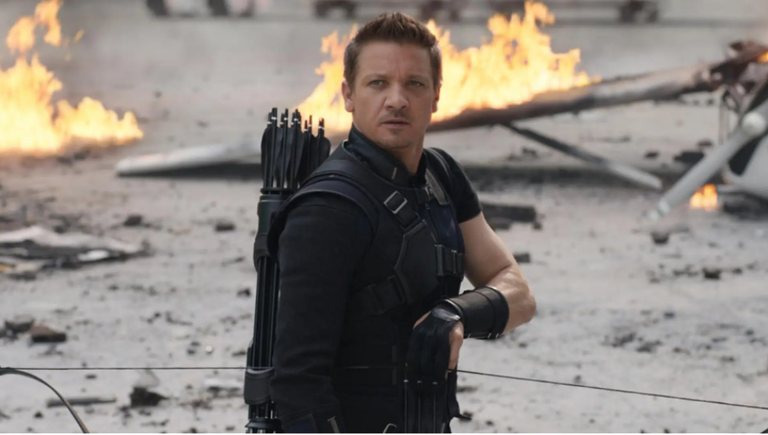 Hawkeye está protagonizada por Jeremy Renner, como Clint Barton 