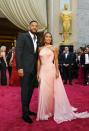 Actor Will Smith and his wife Jada Pinkett Smith arrive on the red carpet at the 86th Academy Awards in Hollywood, California March 2, 2014. REUTERS/Mike Blake (UNITED STATES TAGS: ENTERTAINMENT) (OSCARS-ARRIVALS)