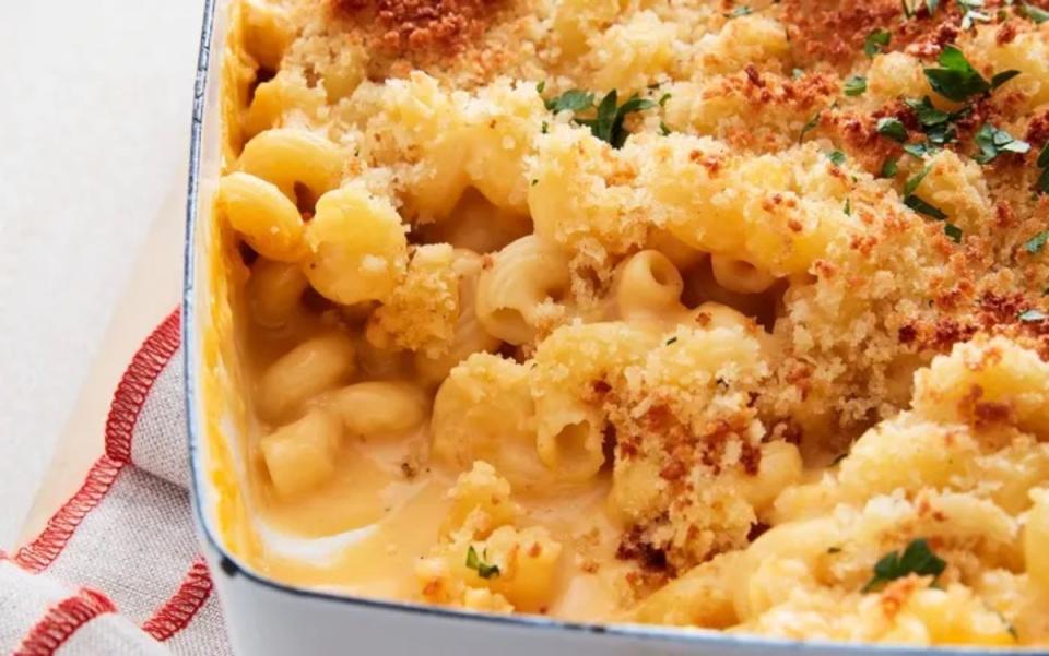 <p>Jessica Seinfeld</p><p>This plant-based macaroni and cheese will please everyone at your table.</p><p><strong>Get the recipe: <a href="https://parade.com/1298697/alison-ashton/jessica-seinfelds-vegan-mac-n-cheese-will-please-everyone-at-your-dinner-table/" rel="nofollow noopener" target="_blank" data-ylk="slk:Vegan Mac and Cheese;elm:context_link;itc:0;sec:content-canvas" class="link ">Vegan Mac and Cheese</a></strong></p>