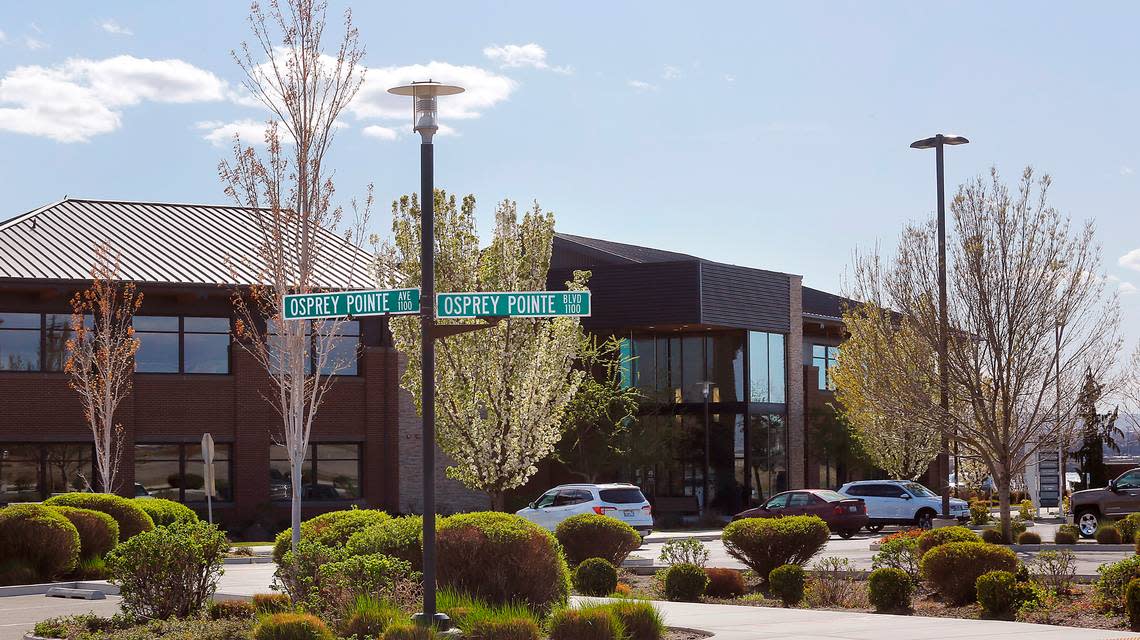 The Port of Pasco’s Osprey Pointe Business and Technology Park is near the Heritage Industrial Center, Big Pasco Industrial Center and the Oregon Avenue light industrial corridor on East Ainsworth Street at Oregon Avenue.